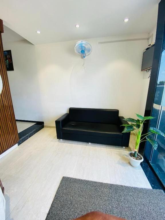 Hotel Shree Sai Shirdi Dış mekan fotoğraf